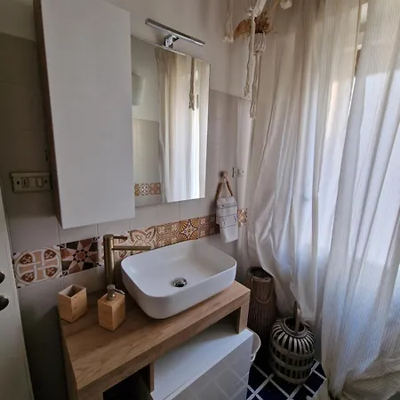 Cerry's Fronte Mare - Seaside & Sealight アパート *